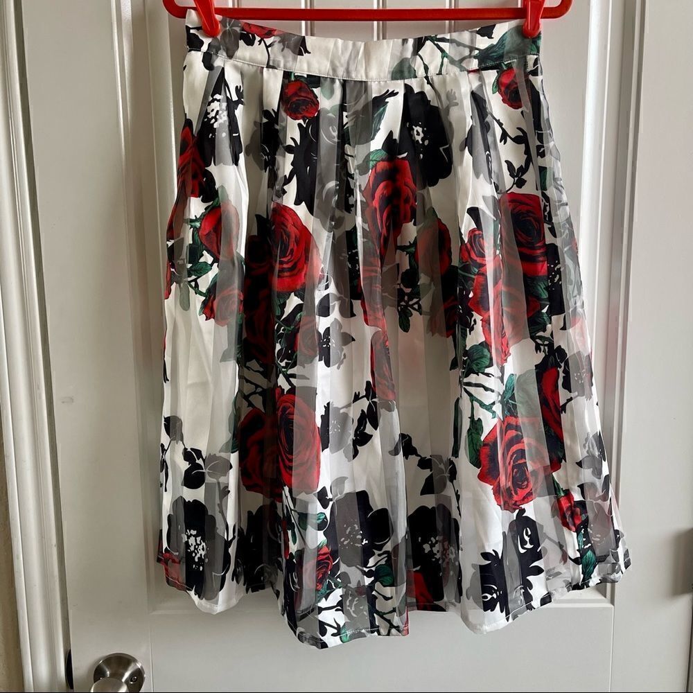 Paprika White Floral Print Midi Skirt; SZ L; BNWT